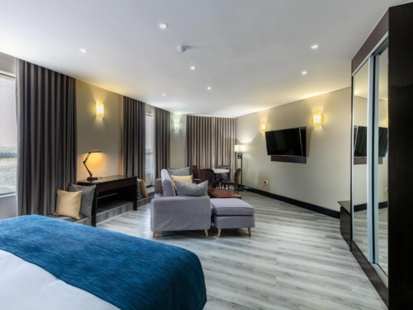 The Grand Aria Hotel And Conference Centre กาโบโรเน ห้อง รูปภาพ